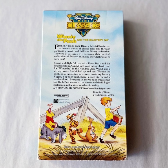Walt Disney Mini Classics: Winnie the Pooh and the Blustery Day VHS - Picture 2 of 4